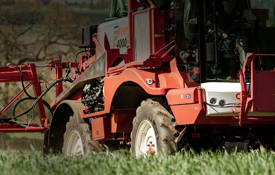 Agrii Header Spraying