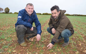 Ed Lammie Agrii Agronomist Left And Ollie Stobo Farmer Right C David Jones 1 1024X577